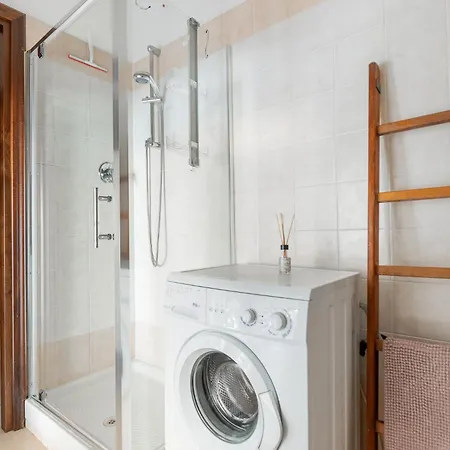 Irnerio 43 By District Apartman *
