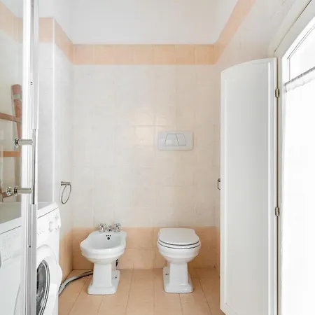 Irnerio 43 By District